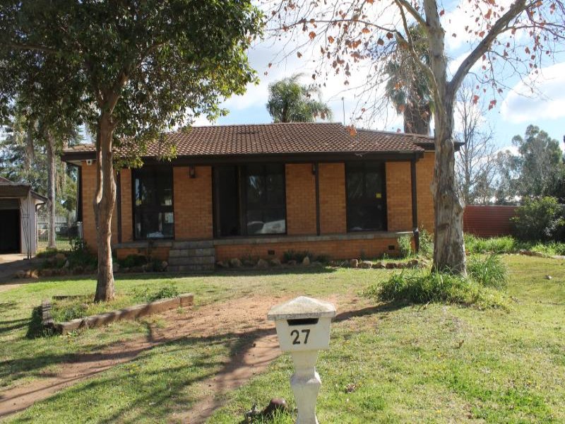 27 Cooinda Crescent, Dubbo, NSW 2830 Property Details