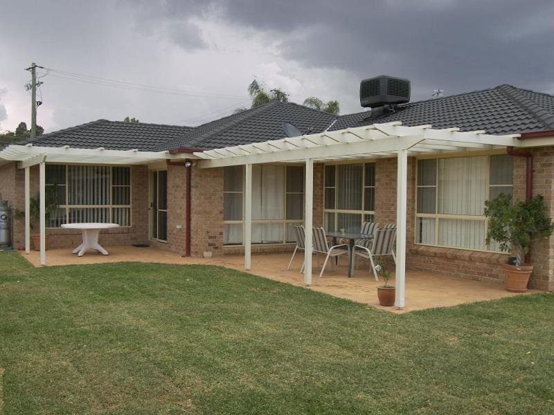 4 Warrah Drive, Calala, NSW 2340