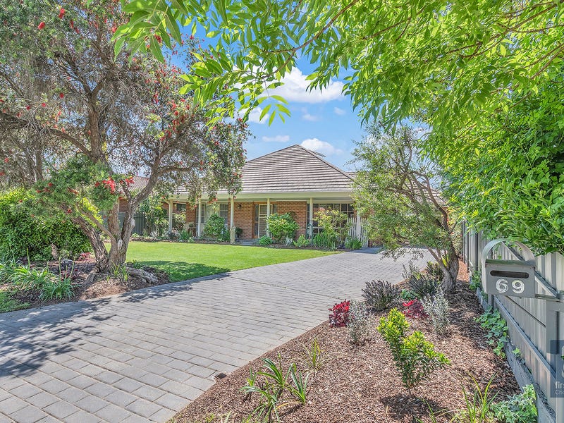 69 Rutley Crescent, Echuca, Vic 3564 House for Sale