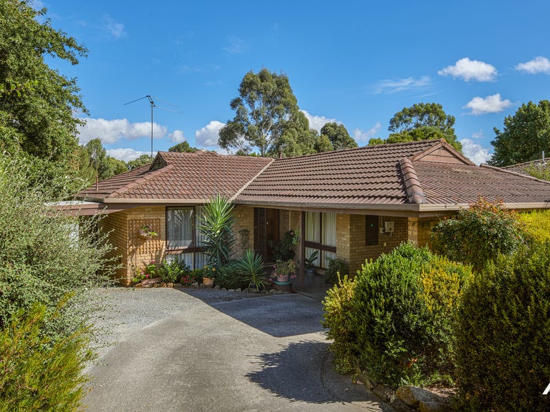 11 Charles Street, Warragul, VIC 3820