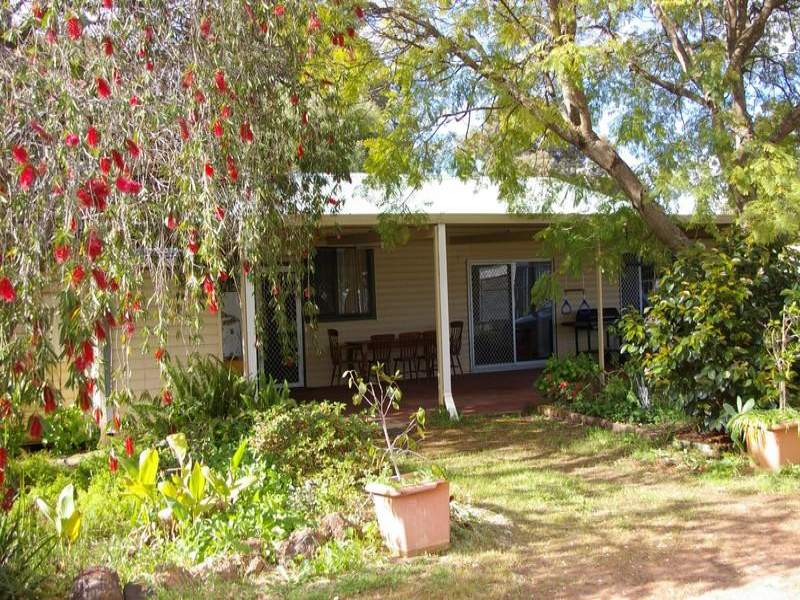 27 Adam Street, Nannup, WA 6275 Property Details