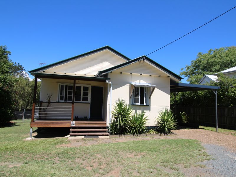 24 Down Street, Esk, Qld 4312 - Property Details