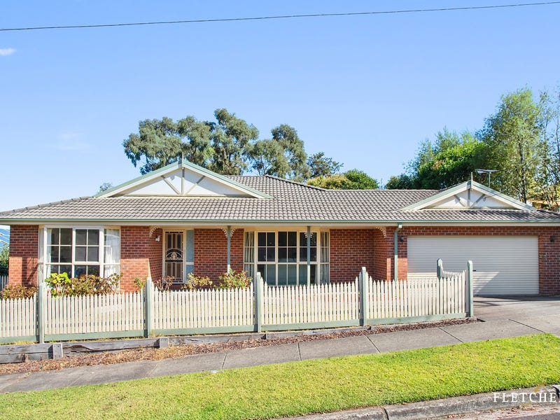 11 Keats Road, Mooroolbark, Vic 3138 Property Details