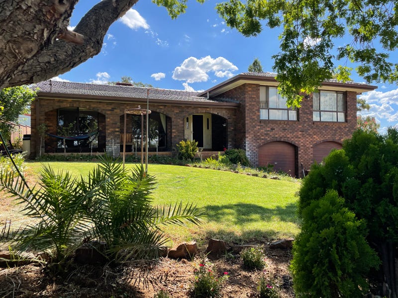 Houses for Sale in Dunedoo, NSW 2844