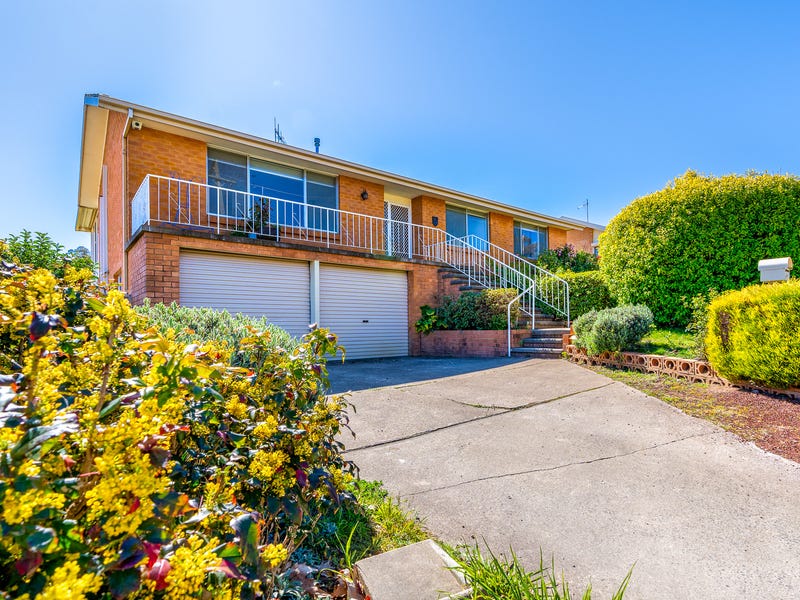 94 Mawson Dive, Mawson, ACT 2607 Property Details