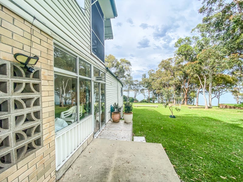 2/31 Kent Gardens, Soldiers Point, NSW 2317