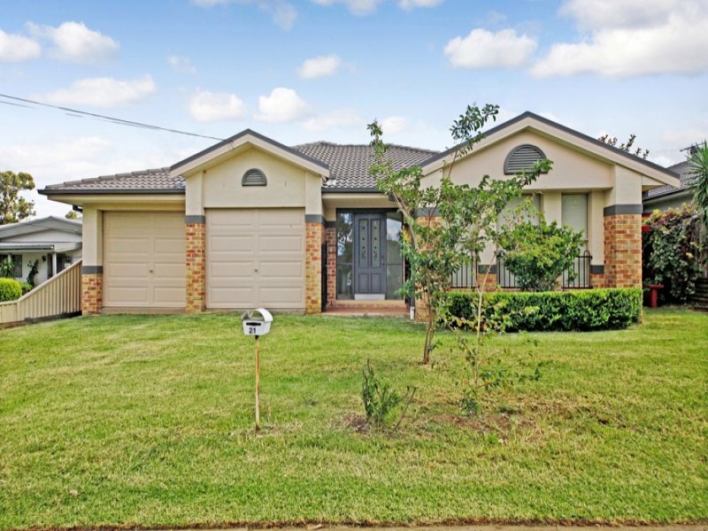 21 Stewart Avenue, Hammondville, NSW 2170