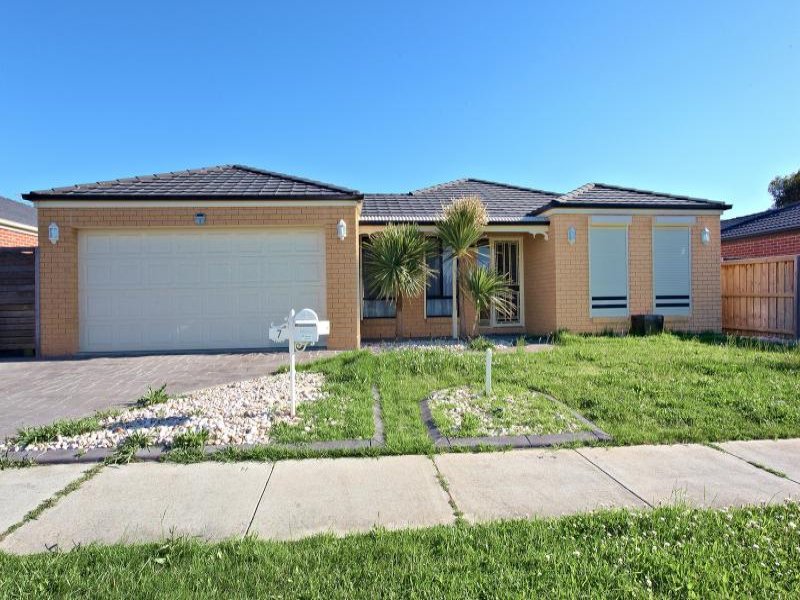 7 Brookland Greens Boulevard, Cranbourne, Vic 3977 Property Details