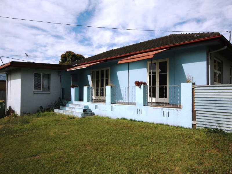 56 Donald Street, Woody Point, QLD 4019