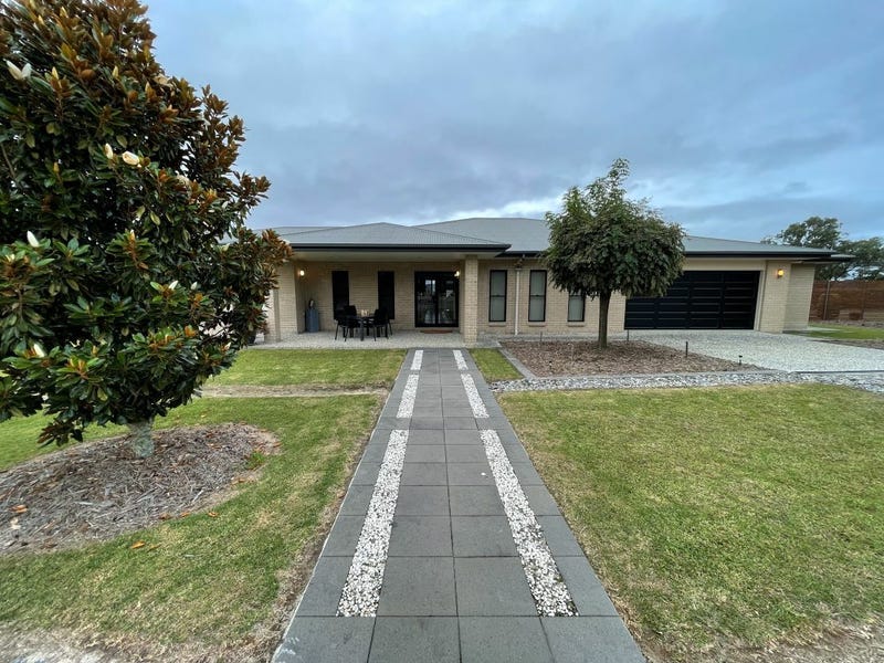 329 Eukey Rd, Kyoomba, Qld 4380 House for Sale