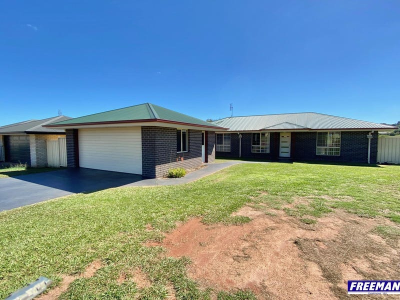 4 Jacaranda, Kingaroy, Qld 4610 House for Rent