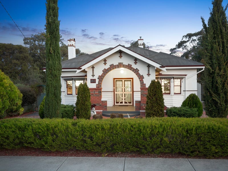 64 Simpsons Road, Eaglehawk, VIC 3556