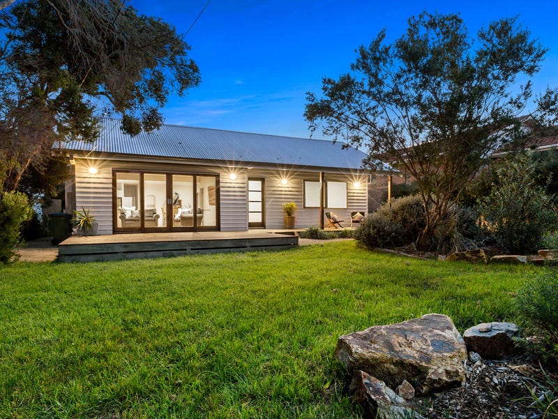 5 Gordon Street, Rye, Vic 3941 Property Details