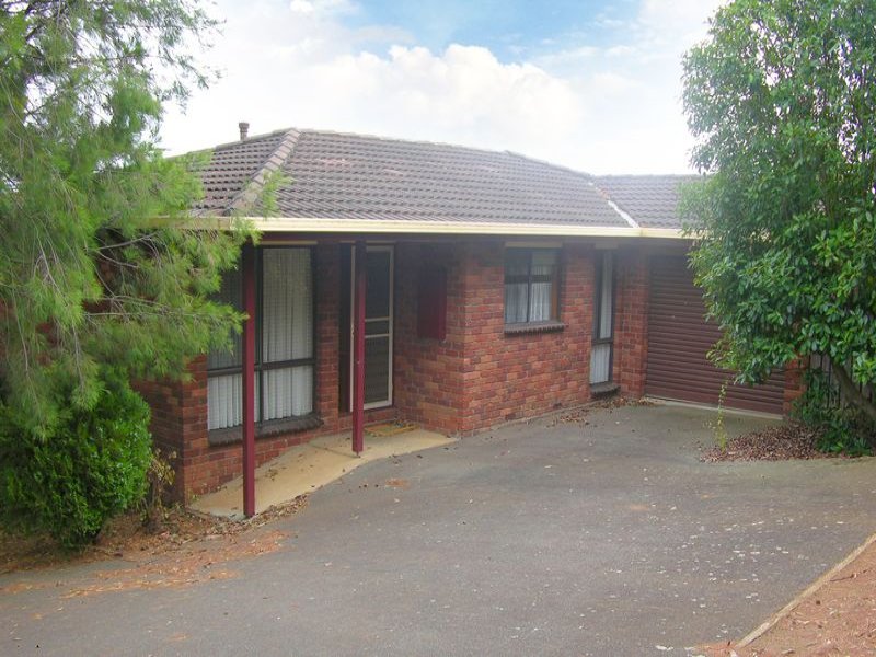 2/137 Brandy Creek Road, Warragul, Vic 3820 Property Details