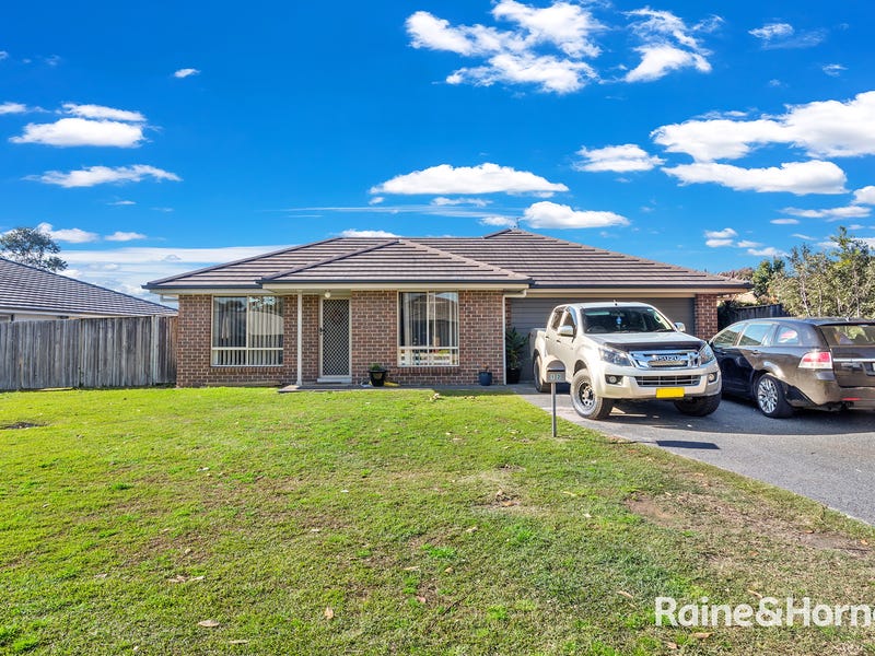 12 Pyramus Way, Tanilba Bay, NSW 2319