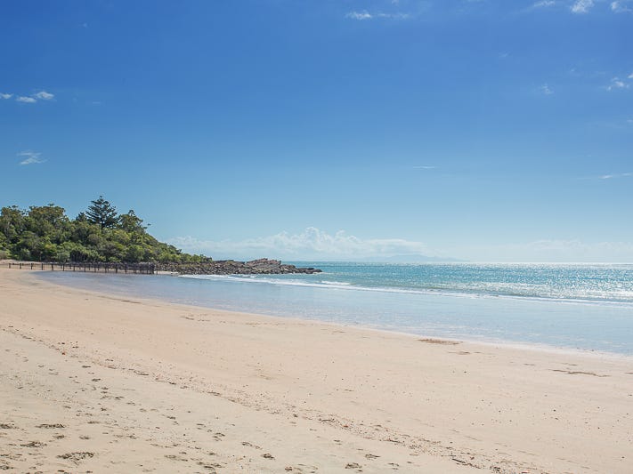 31 Blue Beach Boulevard, Haliday Bay, QLD 4740