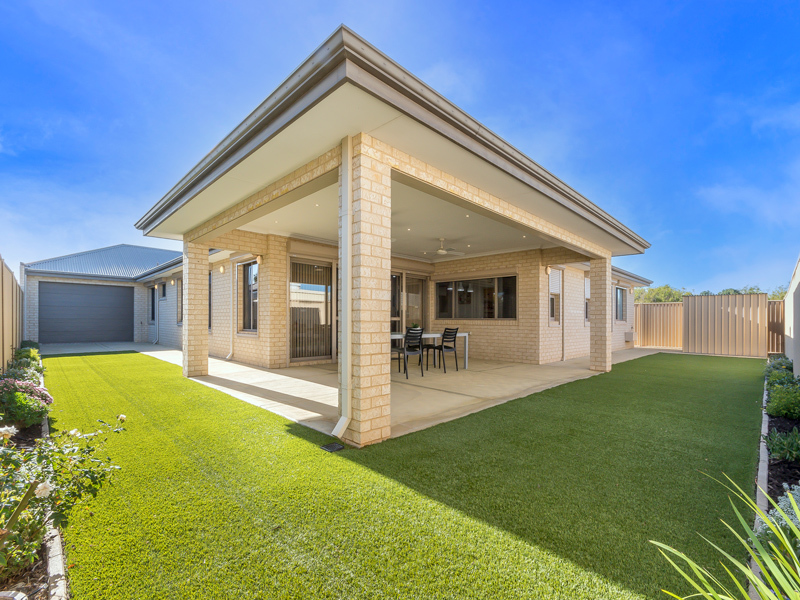 170 Castlewood Parkway, Southern River, WA 6110