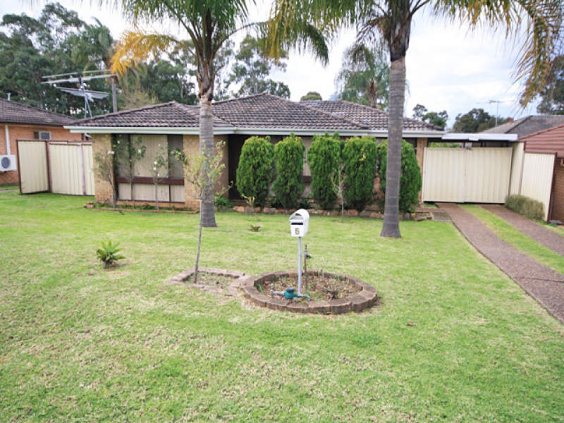 5 Linum Street, Macquarie Fields, NSW 2564
