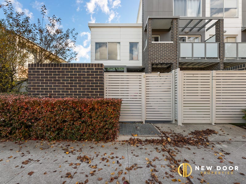 25/22 Henry Kendall Street, Franklin, ACT 2913 Townhouse for Sale
