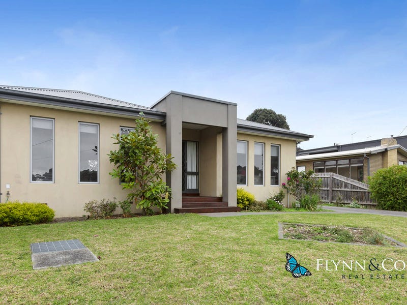 1/1 Moorfield Avenue, Rosebud, Vic 3939 Unit for Sale