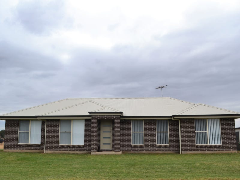 131 McKenzie Street, Narrabri, NSW 2390 Property Details