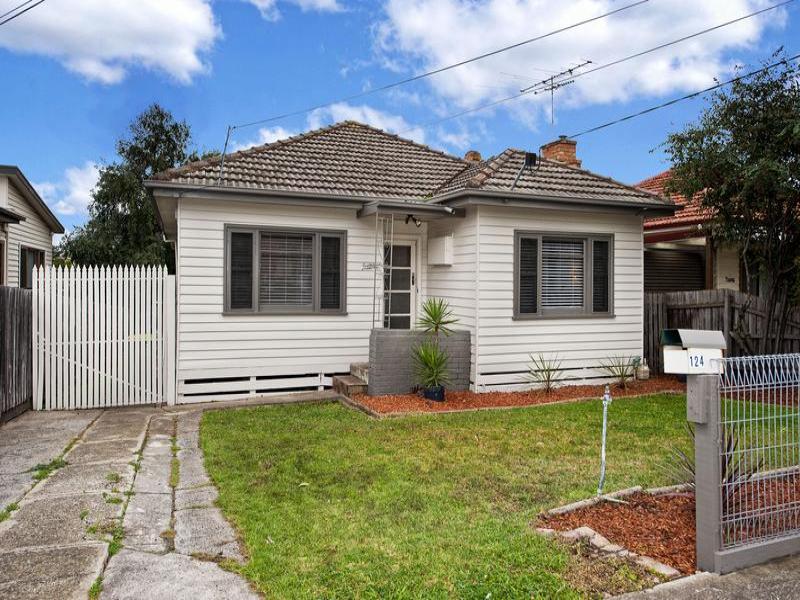 124 Severn Street, Yarraville, VIC 3013