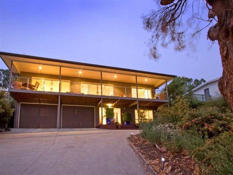 19 Austin Avenue, Mccrae, VIC 3938