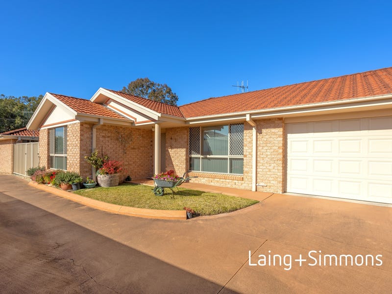 2/8 Plover Street, Taree, NSW 2430