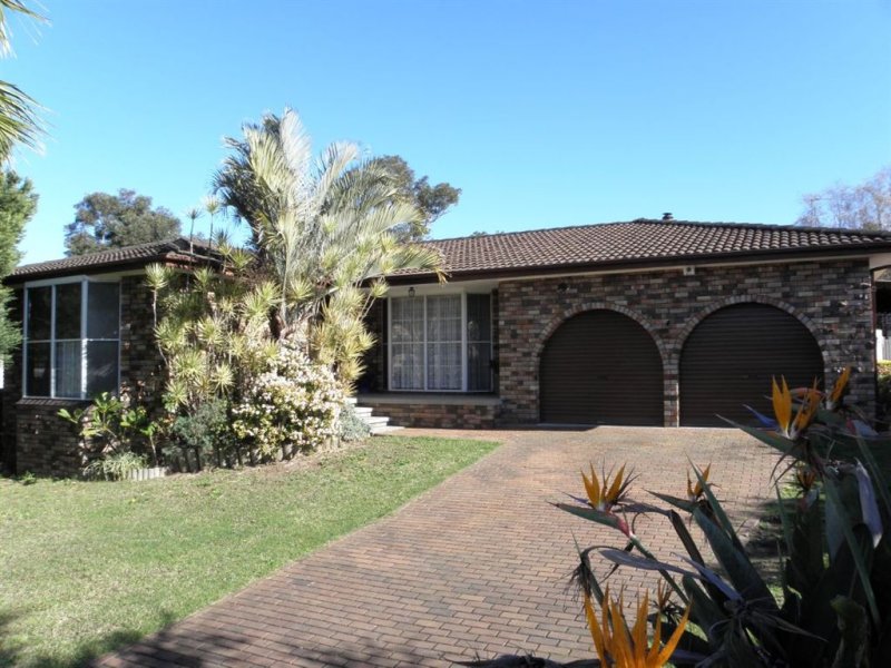 3 Lyndhurst Drive, Bomaderry, NSW 2541