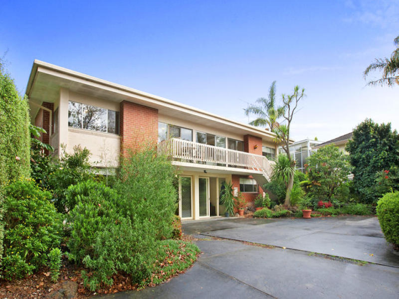 5 Wembley Gardens, Donvale, VIC 3111