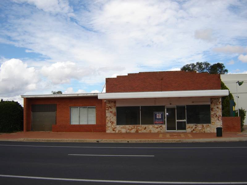 142 Adelaide Street, Blayney, NSW 2799 Property Details