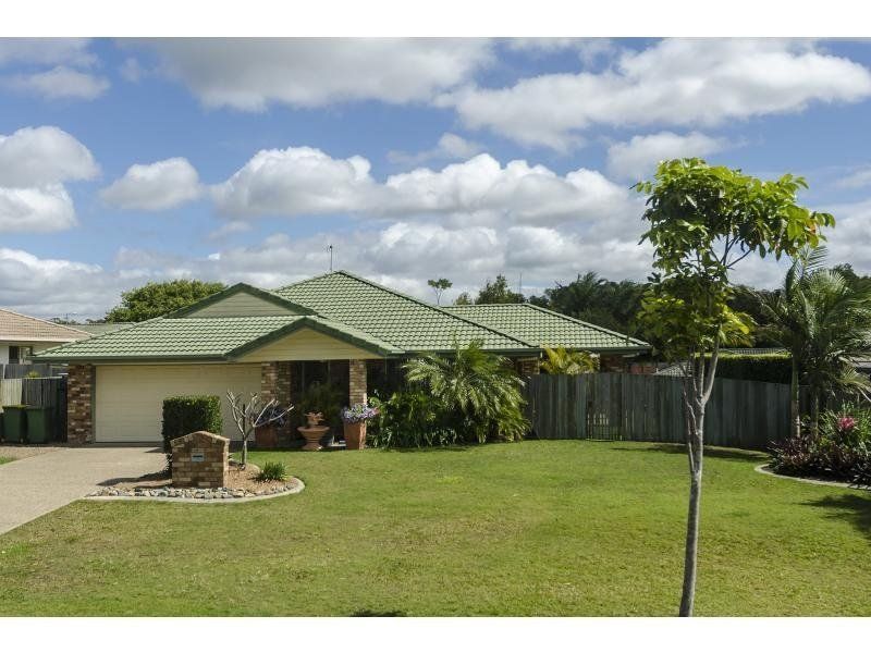 64 Outlook Drive, Tewantin, QLD 4565