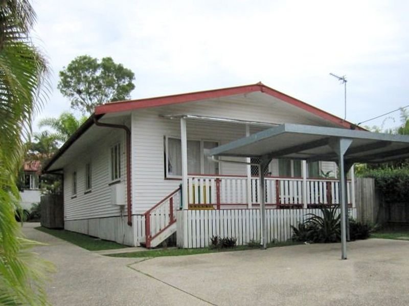 1/91 Whiting Street, Labrador, Qld 4215 Property Details