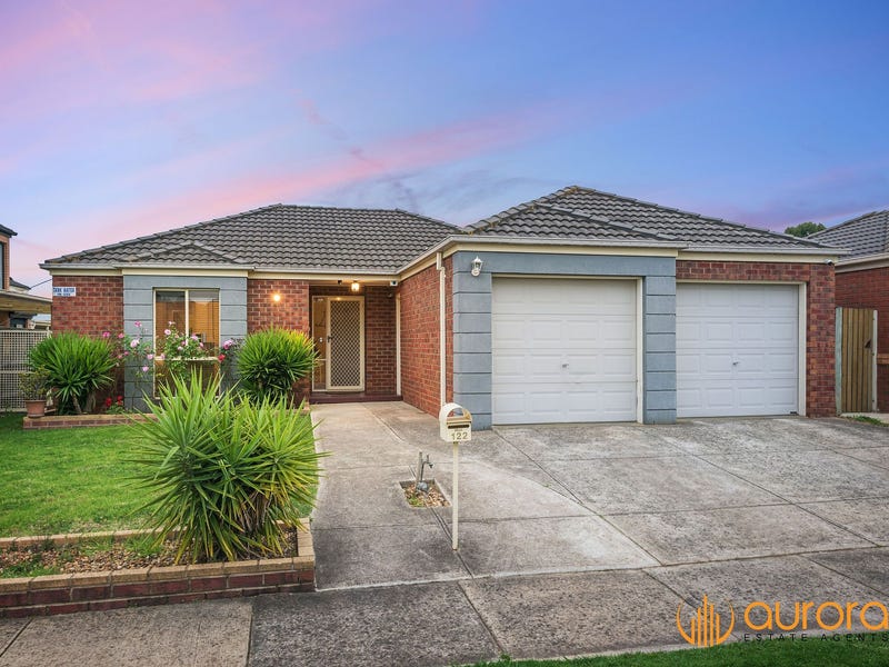 122 Harrington Drive, Narre Warren South, VIC 3805 - realestate.com.au