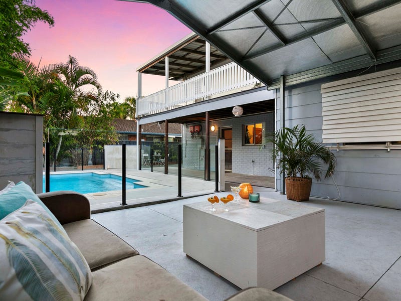 3 Prince Street, Urangan, Qld 4655 Property Details