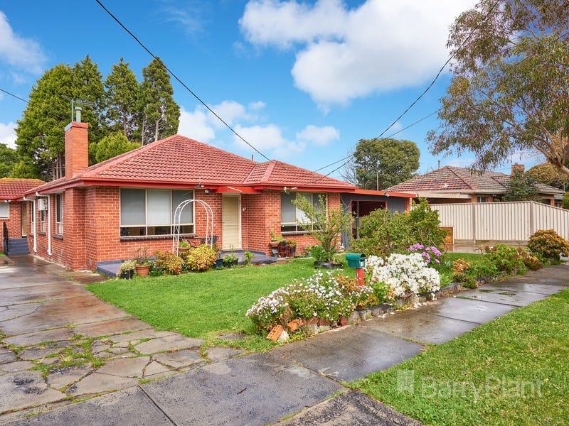 24 Pinewood Avenue, Dandenong North, VIC 3175