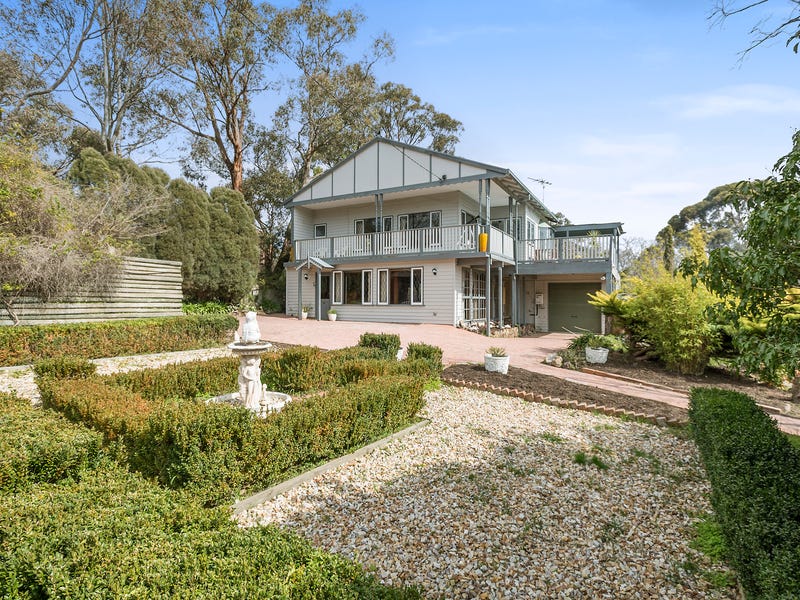 30 Bent Street, Macedon, Vic 3440 Property Details