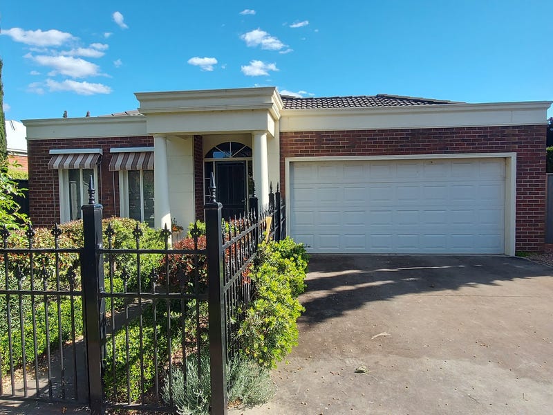 3 Parkdale Close, White Hills, VIC 3550