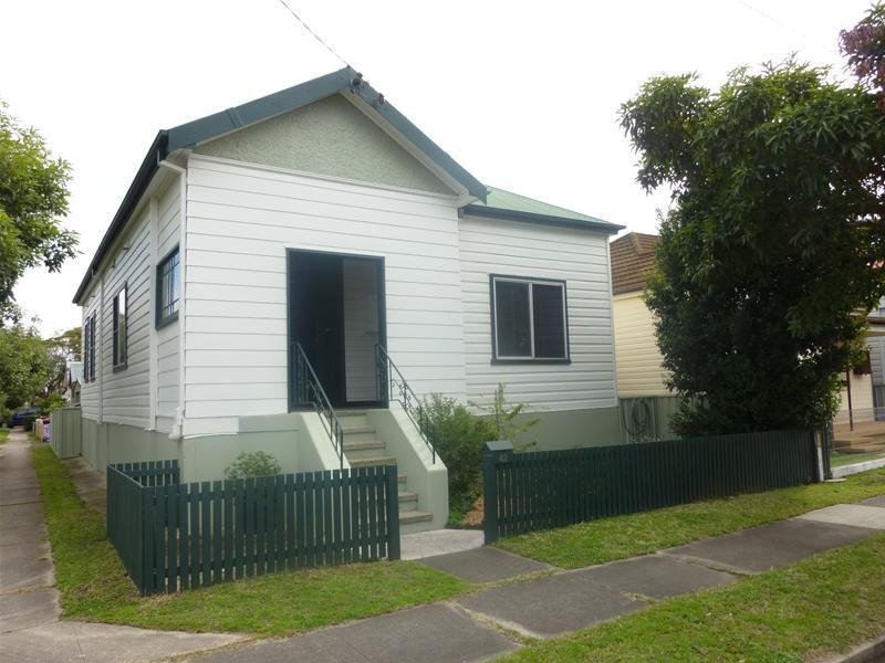 42 Lewis Street, Maryville, NSW 2293 Property Details