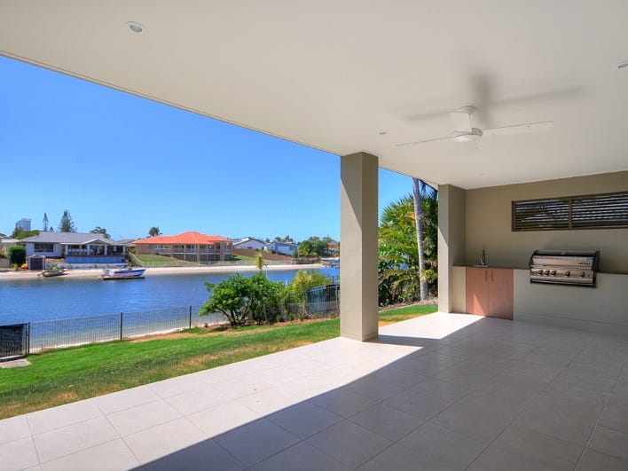 30 Sundowner Court, Mermaid Waters, QLD 4218