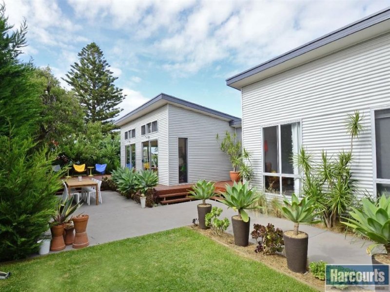 26 Robertson Road, Moana, SA 5169 Property Details