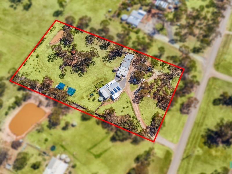 Neilborough 43 Faraday St, Neilborough, Vic 3570 - Property Details