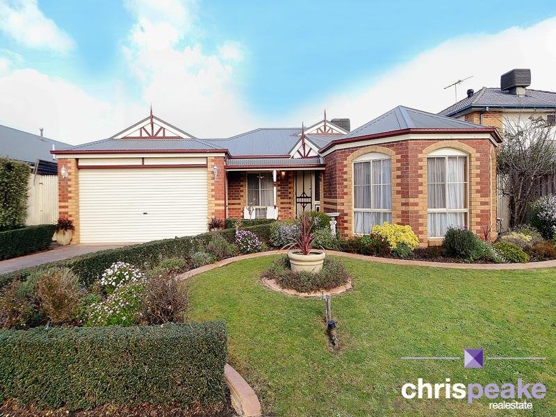 16 Domain Circuit, Beaconsfield, VIC 3807