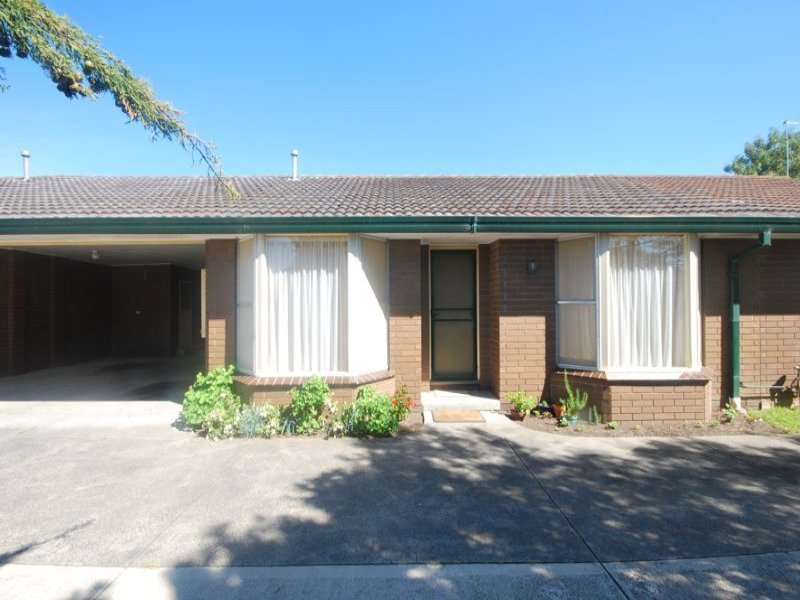 2/16 Stawell Street, Cranbourne, Vic 3977 Property Details