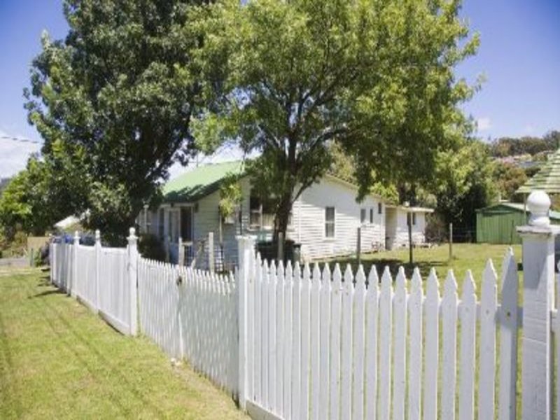 5 Howard Street, Lorne, Vic 3232 Property Details