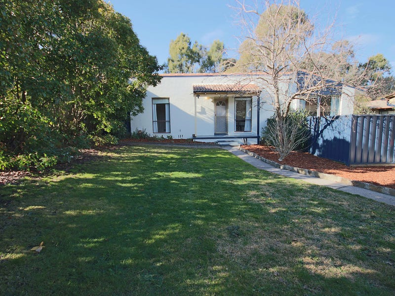 15 Donnison Place, Charnwood, ACT 2615 Property Details