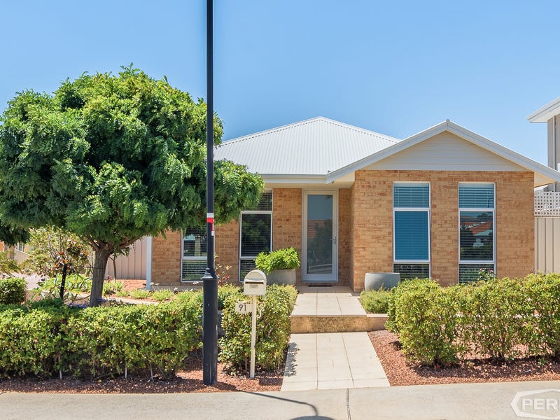 91 Lake Valley Drive, Lakelands, WA 6180