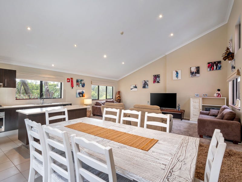 2/Aspen Creek 6B Chimneys Way Woodridge, Thredbo, NSW 2625 Property