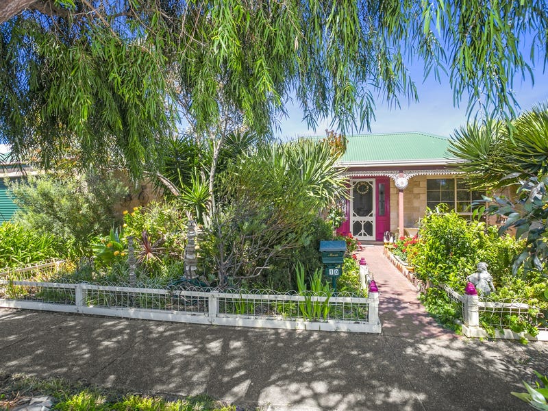 10 Lakeland Court, Point Lonsdale, VIC 3225
