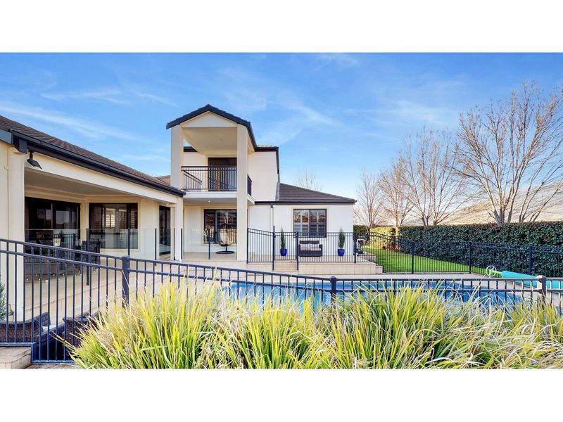 19 Lakeside Circuit, Dubbo, NSW 2830